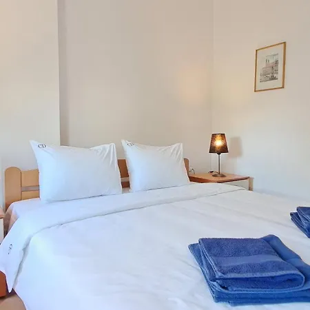 Duplex Apartment *