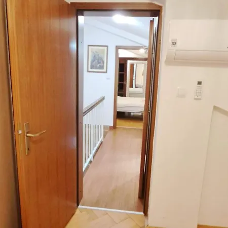 דירה Duplex סקופיה